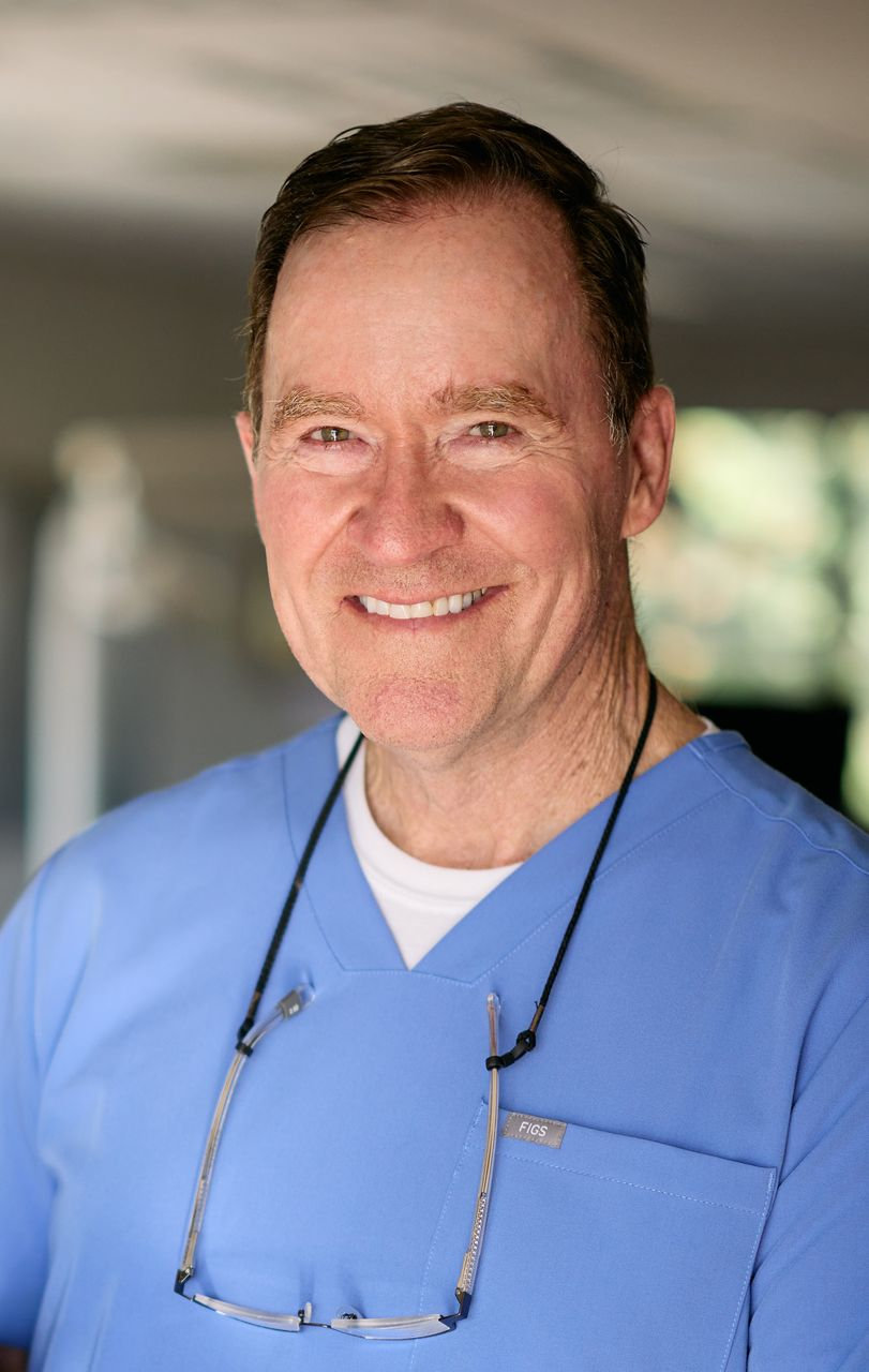 Dr Tom Stark